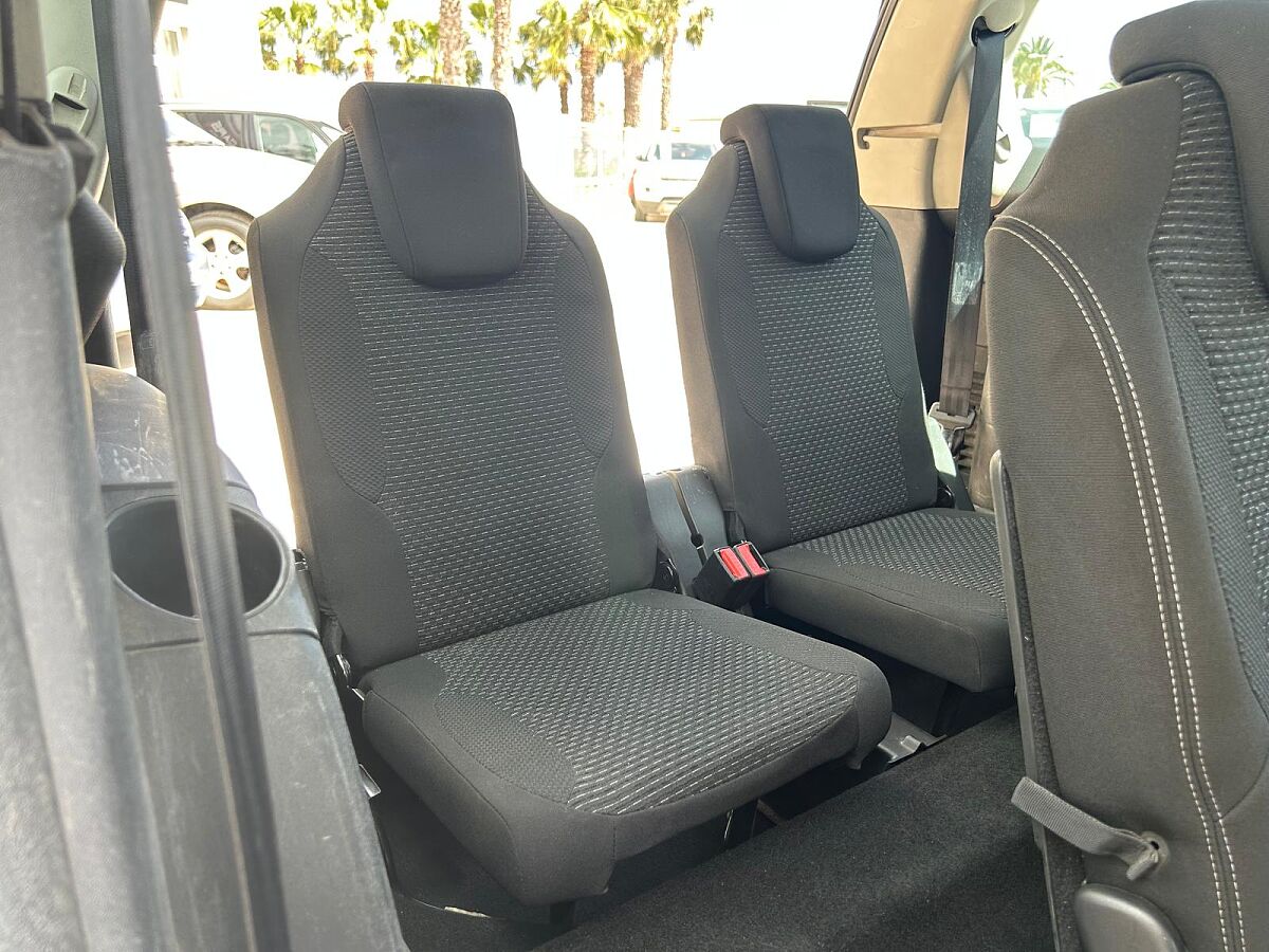 CITROEN C4 GRAND PICASSO EXCLUSIVE 1.6 E-HDI AUTO SPANISH LHD IN SPAIN 95K 7 SEATS 2011